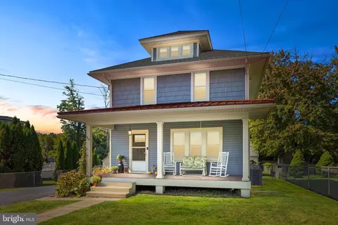 940 Neshaminy St, Langhorne, PA 19047