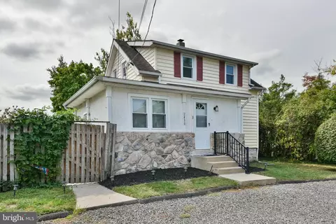 2430 Stagner Ave, Warrington, PA 18976