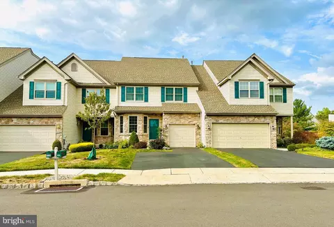 5152 Barness Ct, Doylestown, PA 18902
