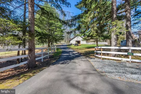 3041 Holicong Rd, Doylestown, PA 18902