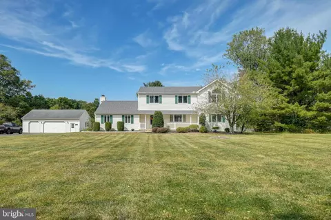 26 Gruver Rd, Pipersville, PA 18947
