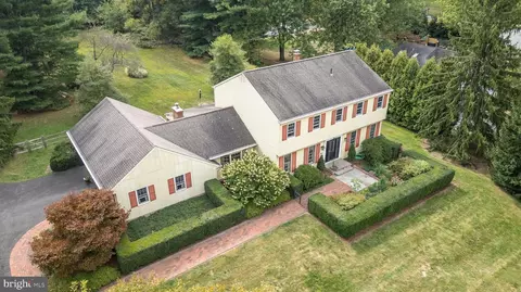 3045 Antler Dr, Doylestown, PA 18902
