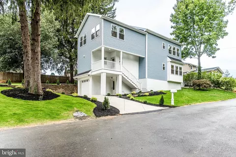 2024 Summit Ave, Feasterville Trevose, PA 19053
