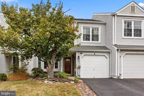 127 N Park Rd, Newtown, PA 18940