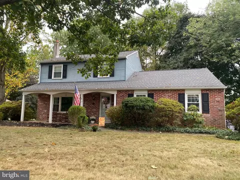 516 Taylor Ave, Newtown, PA 18940