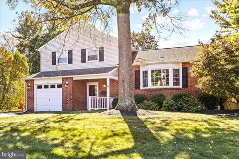 6 Kershaw Ave, Doylestown, PA 18901