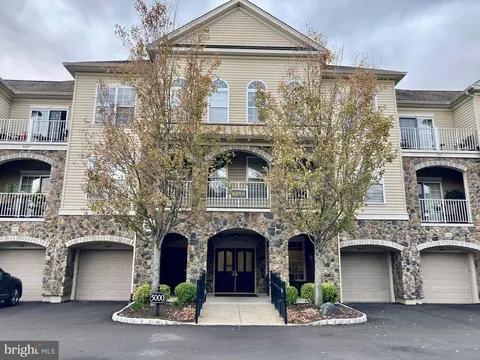 5106 Knox Ct #5106, Warwick, PA 18974