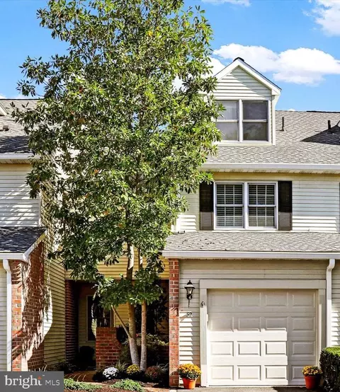 32 Sutphin Pnes, Yardley, PA 19067