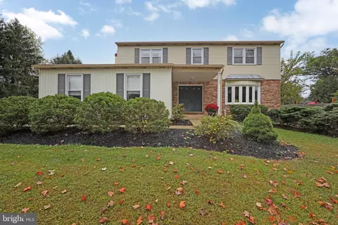 610 E Holland Rd, Holland, PA 18966