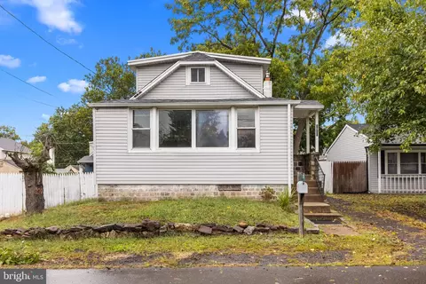 1912 Ritter Ave, Bristol, PA 19007