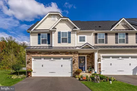 1 Griffin Way, Yardley, PA 19067