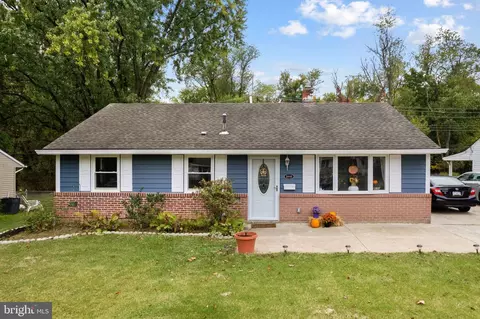 3940 Windsor Dr, Bensalem, PA 19020