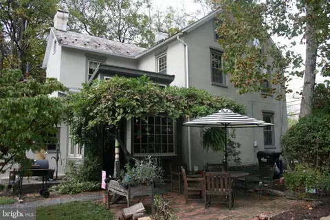 881 Old Bethlehem Rd, Quakertown, PA 18951