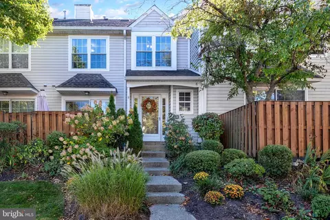 9308 Sheffield Dr, Morrisville, PA 19067