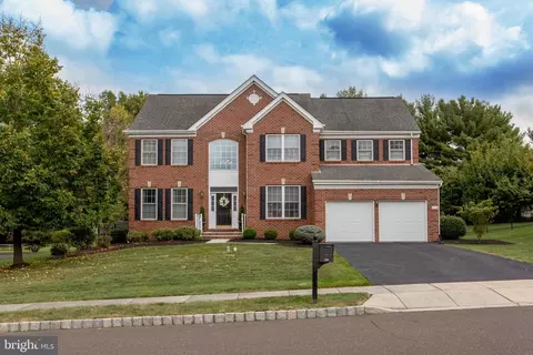630 Deerbrook Dr, Yardley, PA 19067