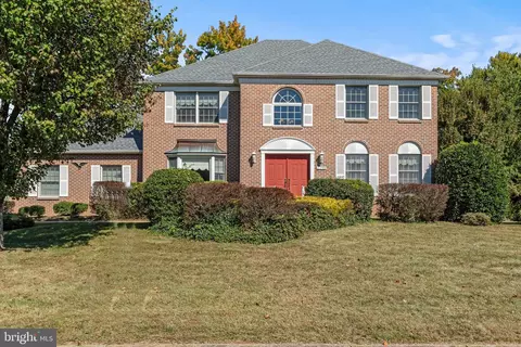 2249 Florence Ln, Bensalem, PA 19020