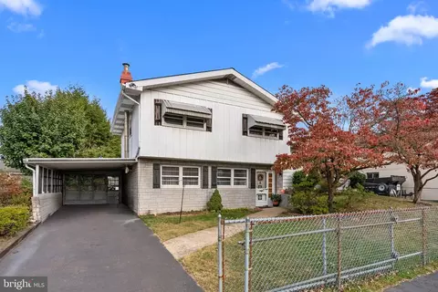 713 Third Ave, Croydon, PA 19021 photo 1