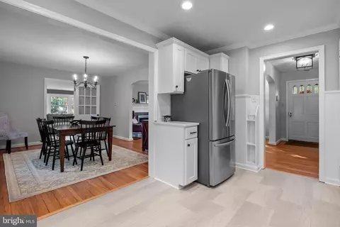Entry Way - 1802 Wrightfield Rd, Yardley, PA 19067 photo 4 of 6
