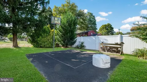 1384 Devon Rd, Warminster, PA 18974 photo 46