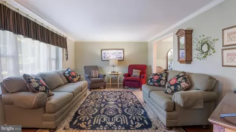 1384 Devon Rd, Warminster, PA 18974 photo 9