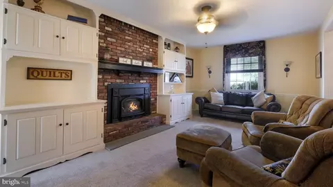 1384 Devon Rd, Warminster, PA 18974 photo 23