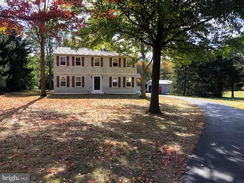 597 A Long Acre Ln, Yardley, PA 19067