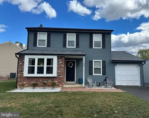 300 Pheasant Run Dr, Doylestown, PA 18901