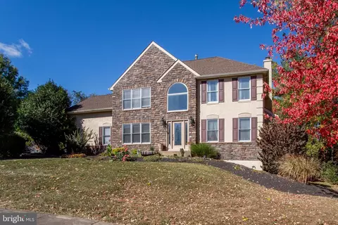 113 Rugby Dr, Langhorne, PA 19047
