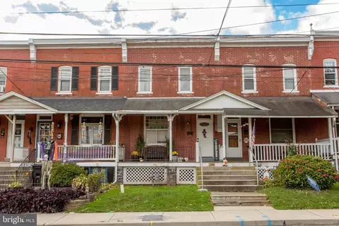 348 Washington Ave, Sellersville, PA 18960