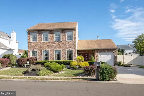 1472 Custom House Sq, Bensalem, PA 19020