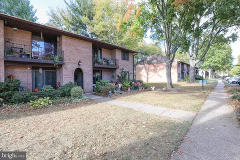 612 N Shady Retreat Rd #48, Doylestown, PA 18901