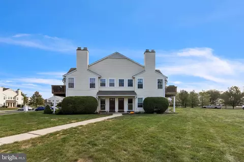 16 Wagon Wheel Rd #16, Quakertown, PA 18951