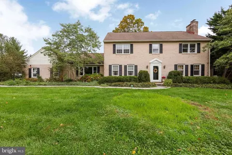 4457 Burnt House Hill Rd, Doylestown, PA 18902