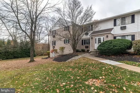 26 Park Ave #C34, Chalfont, PA 18914