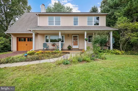 3160 Ash Mill Rd, Doylestown, PA 18902