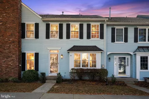 80 Liberty Dr, Langhorne, PA 19047