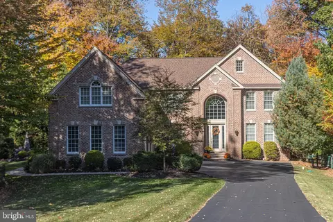 2205 Blue Stem Dr, New Hope, PA 18938