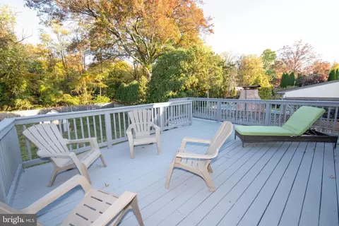 Exterior - 310 Centennial Rd, Warminster, PA 18974 photo 2 of 4