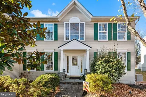 5335 Windtree Dr, Doylestown, PA 18902