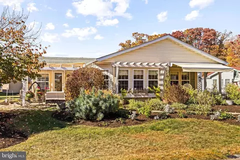 205 Finch Ct, New Hope, PA 18938