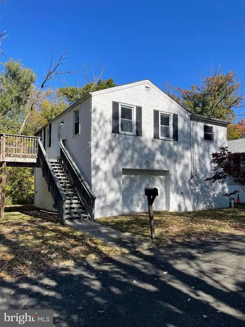 1630 Parkview Ave, Bristol, PA 19007