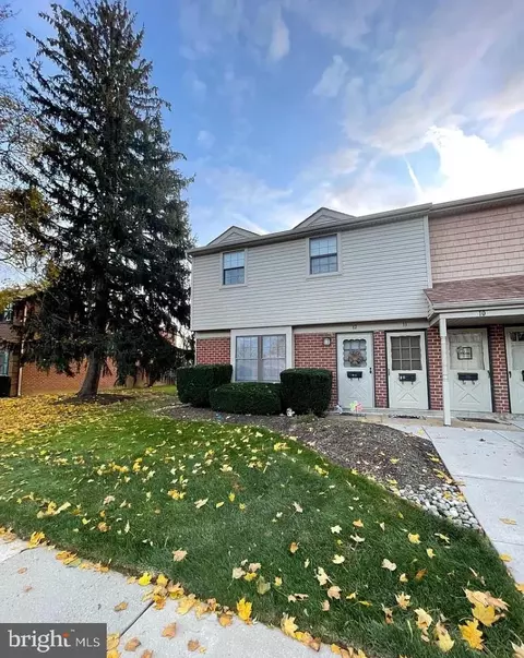 1155 York Rd #B12, Warminster, PA 18974
