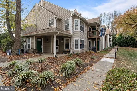 202 Wyncoop Ct, Holland, PA 18966