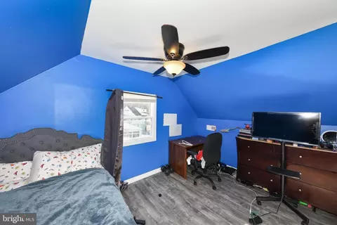 53 Ruby Ln, Levittown, PA 19055 photo 23