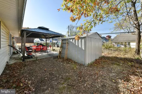53 Ruby Ln, Levittown, PA 19055 photo 29