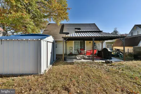 53 Ruby Ln, Levittown, PA 19055 photo 27