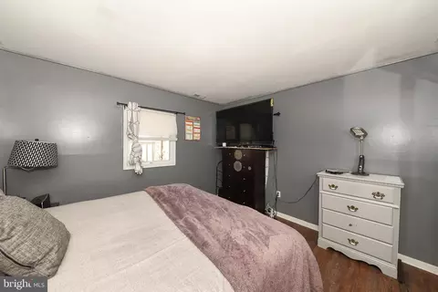 53 Ruby Ln, Levittown, PA 19055 photo 17