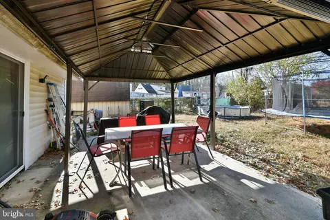 53 Ruby Ln, Levittown, PA 19055 photo 30