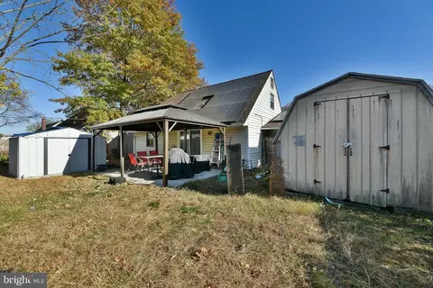 53 Ruby Ln, Levittown, PA 19055 photo 28