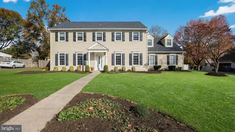 1072 Independence Dr, Yardley, PA 19067